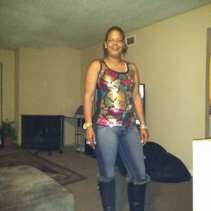 Meet your Posher, Wynelle